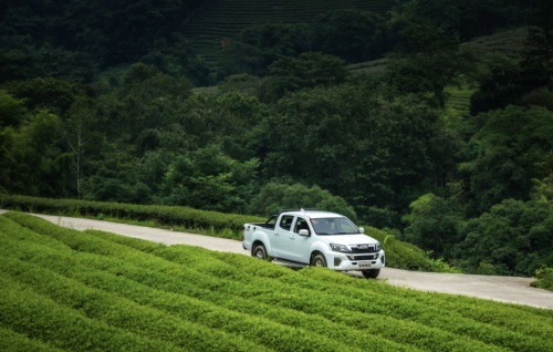 2.5T＋6MT变速箱、RMF防翻滚“致富好帮手”全新瑞迈助你一路创富