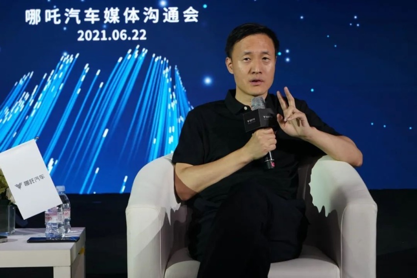 张勇的哪吒汽车三步曲，2025年销50万辆可还行？