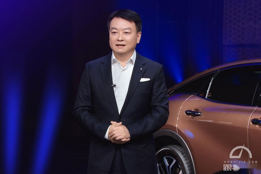 首款中型豪华SUV皇冠SportCross 一汽丰田全新皇冠品牌发布