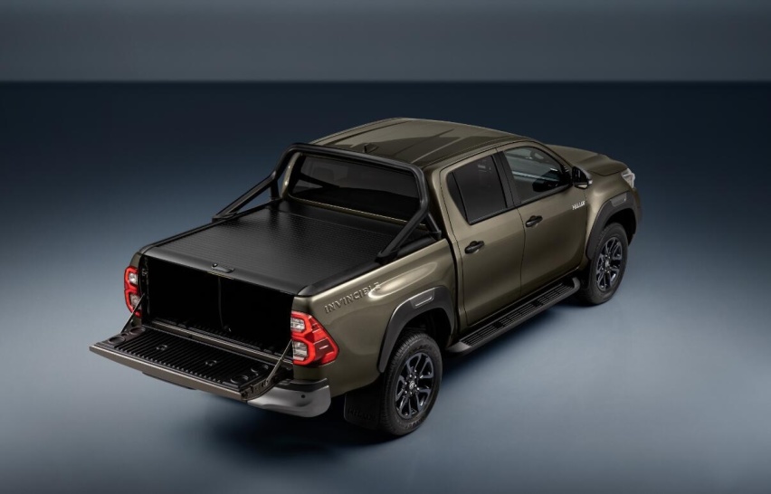 2024款丰田Hilux海外上市,新增了轻混系统,油耗低至7.5L