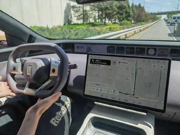 豪华、智能、舒适一步到位，车叔试驾2024款阿维塔12