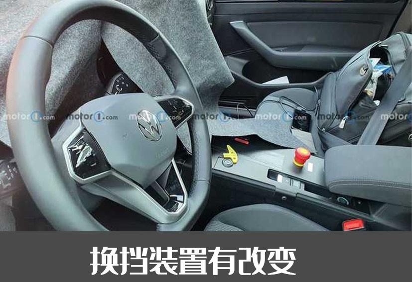 新大众帕萨特瓦罐谍照曝光，中控大彩电实锤了，有望年内海外上市