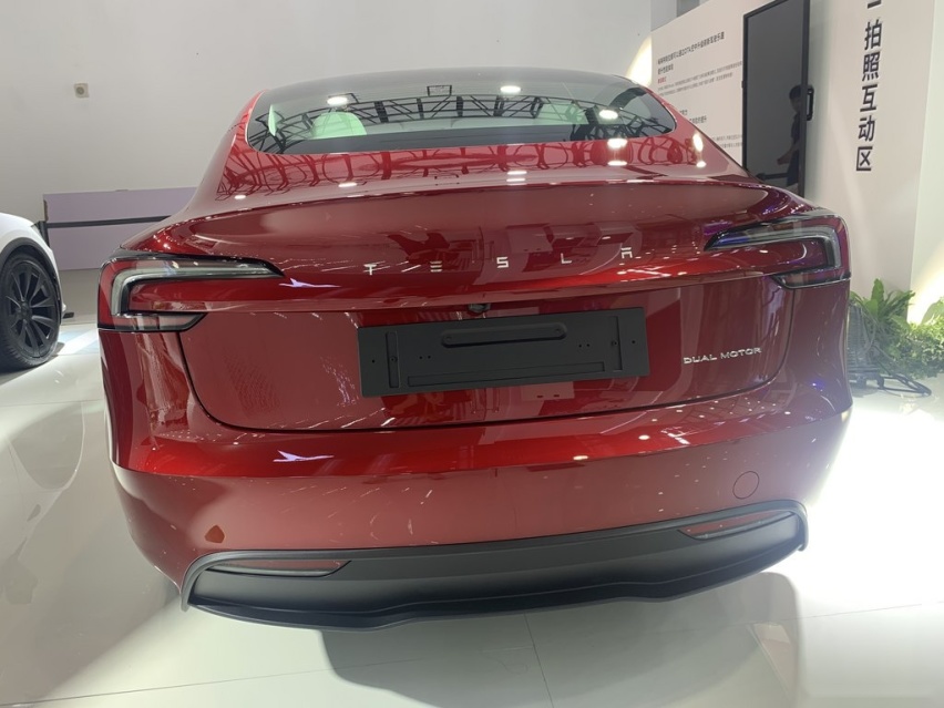 售价25.99万元起，2023款特斯拉Model 3正式上市，价格上调