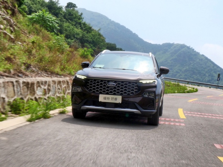 性价比表现出色，15万的合资品牌中型SUV，试驾江铃福特领睿