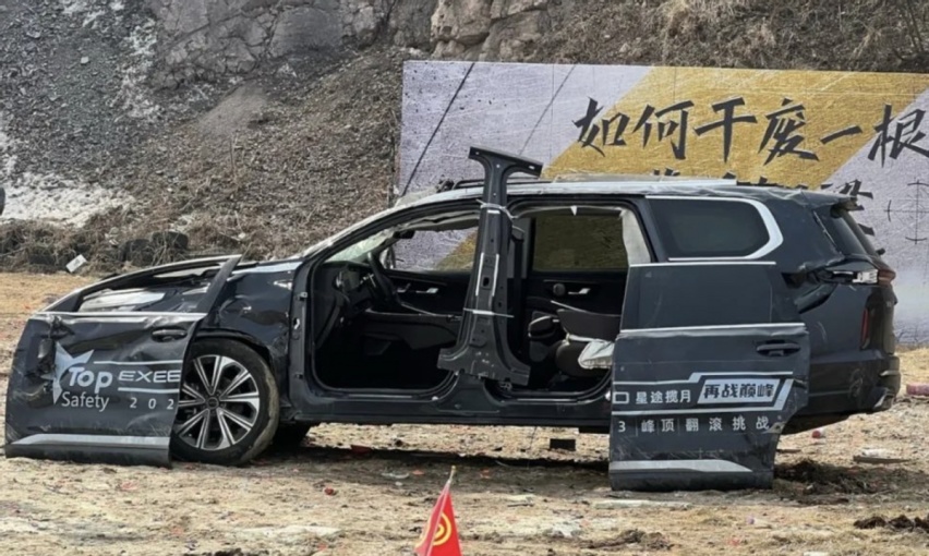 只有经历过，才知道星途揽月的B柱多“难搞”