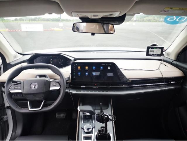 新款长安CS55PLUS预售10.69-12.19万，不贵？