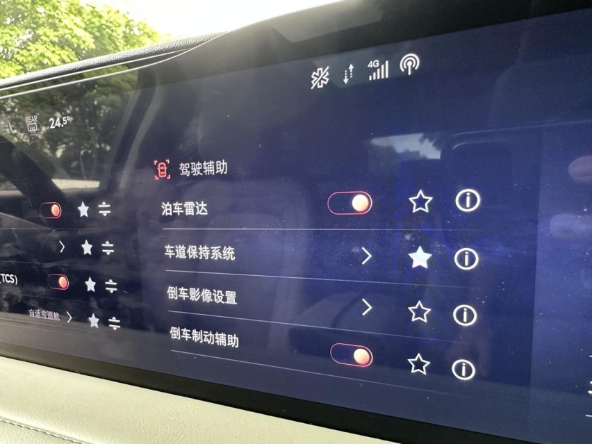 同系不同实力全新林肯冒险家和凯迪拉克XT4，谁才是美系豪华“天花板”？