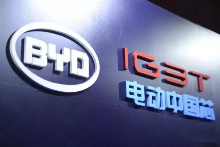 连续4个月销量超2万台，比亚迪宋PLUS DM-i的热销秘诀是什么？