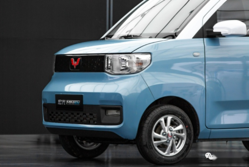 “神车”五菱，走下神坛，这次轮到五菱宏光MINI EV卖不动了？