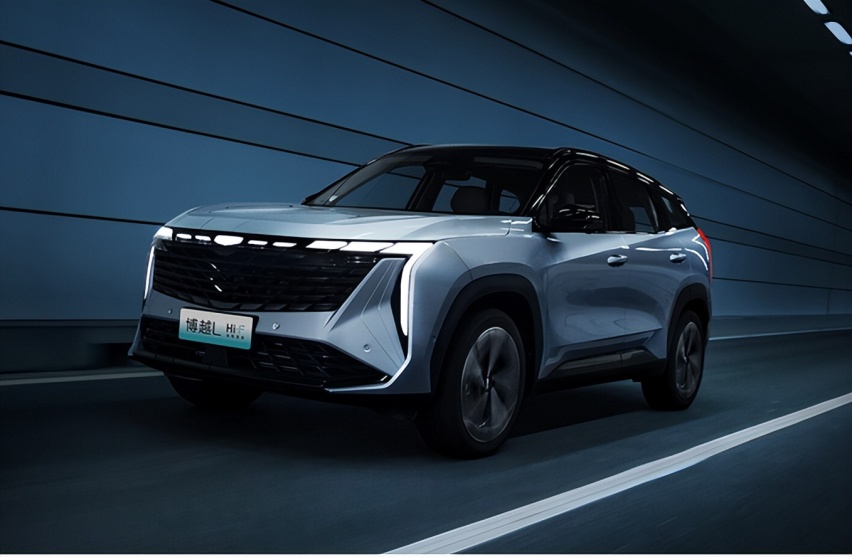 手握15万左右预算买高品质SUV，“影酷or博越L”到底该选哪台？