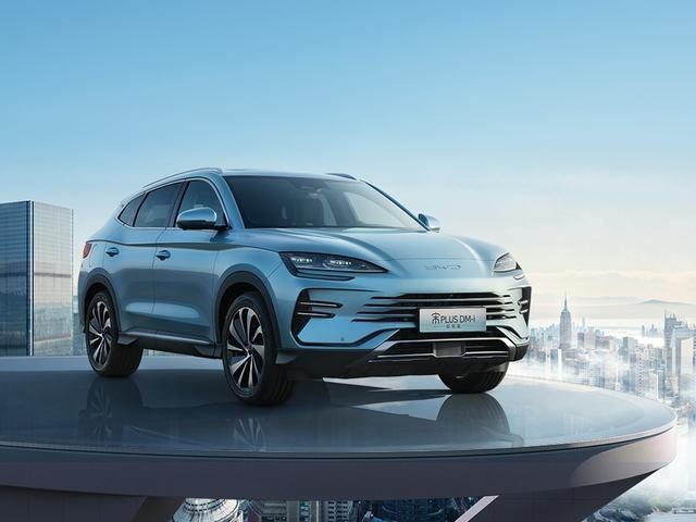 新能源汽车7月销量成绩单：多家新势力破万，蔚来、小鹏触底反弹