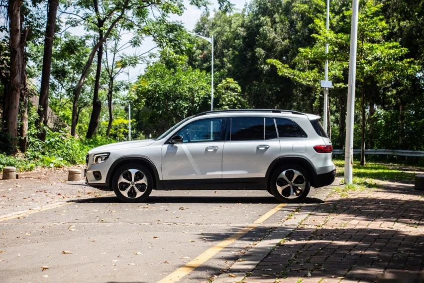 开完最便宜的豪华7座车，终于知道为什么卖得好