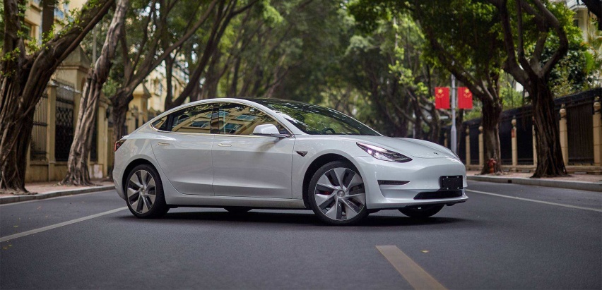 优化续航/加速，明年交付，特斯拉Model 3高性能全驱版