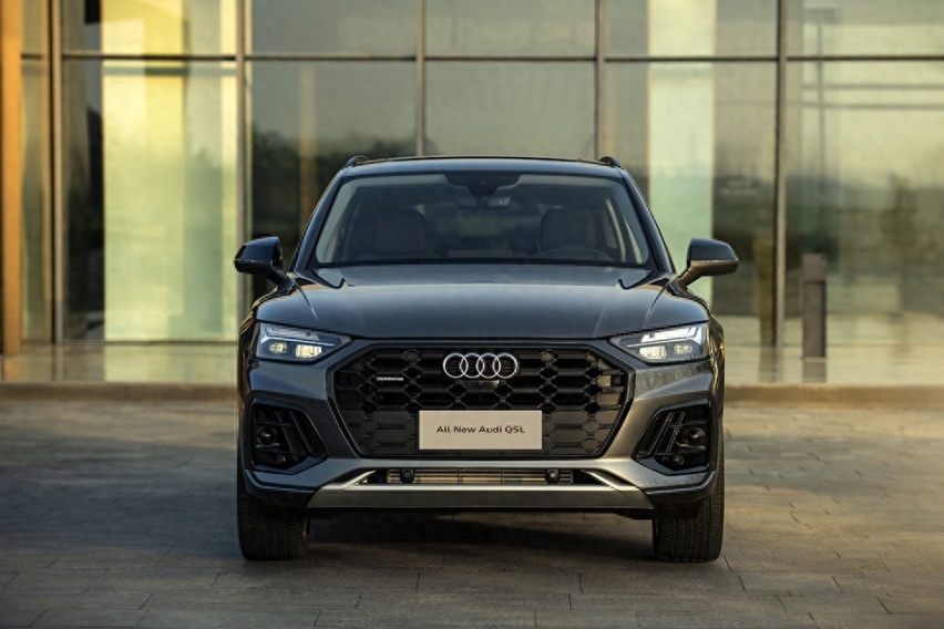 奥迪打造的豪华SUV，车长近4米8，配2.0T+四驱，月销11804台