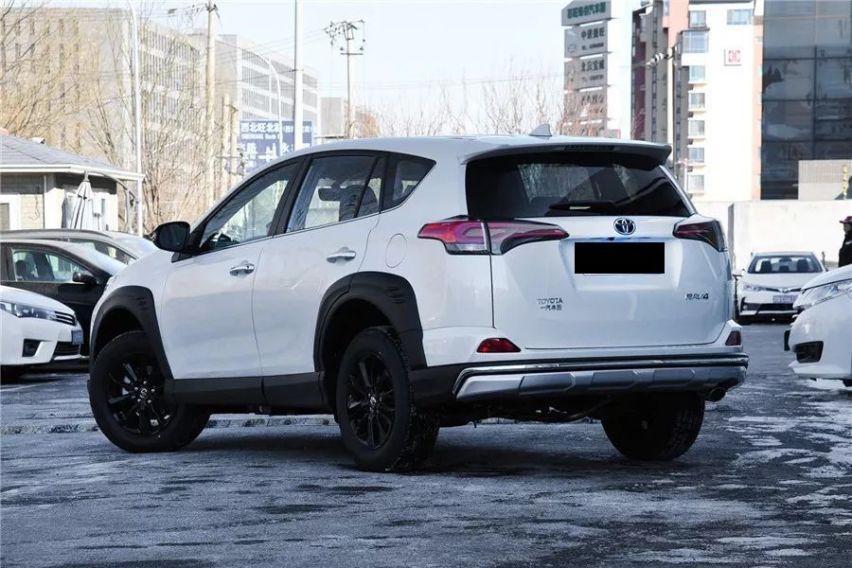 丰田RAV4荣放和日产奇骏谁更值得买？