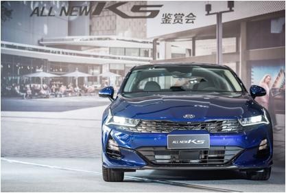 “Z世代”四门轿跑K5凯酷来袭