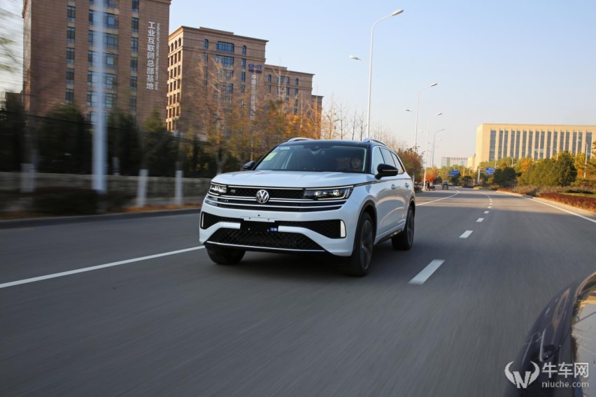 大众最后一款纯燃油SUV？试驾大众揽巡