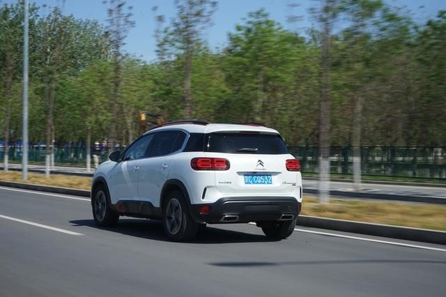 1.8T+8AT硬核国六 试驾天逸C5 AIRCROSS