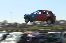 世界冷门汽车比赛系列（12）——汽车跳跃冠军赛