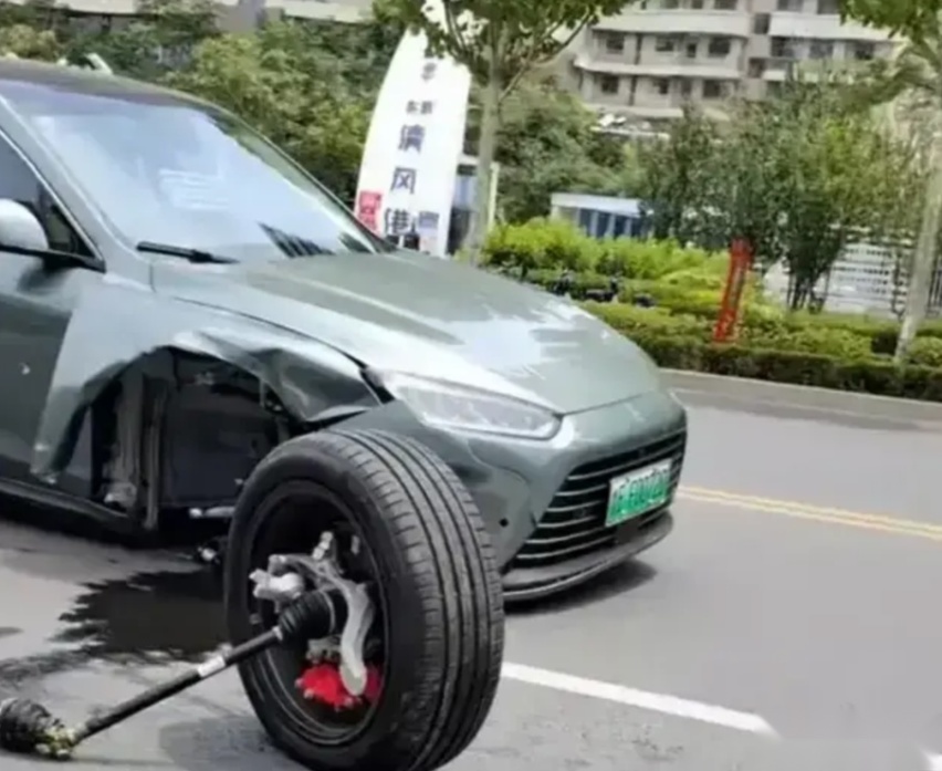 星越L HI·P 23万起，问界M5你还好吗？