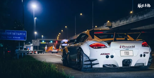 40万买的保时捷跑车，改装之后比991帅！