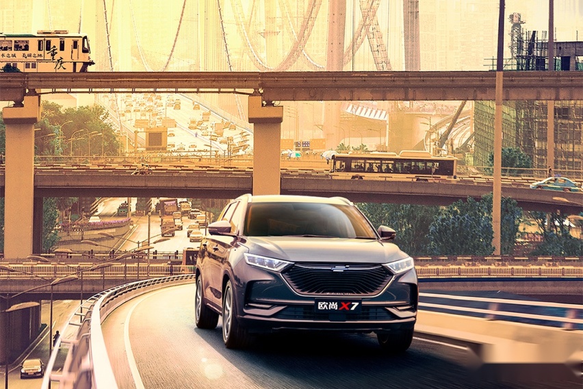 不看不知道 这些大空间要啥有啥的SUV 也就7万多起！
