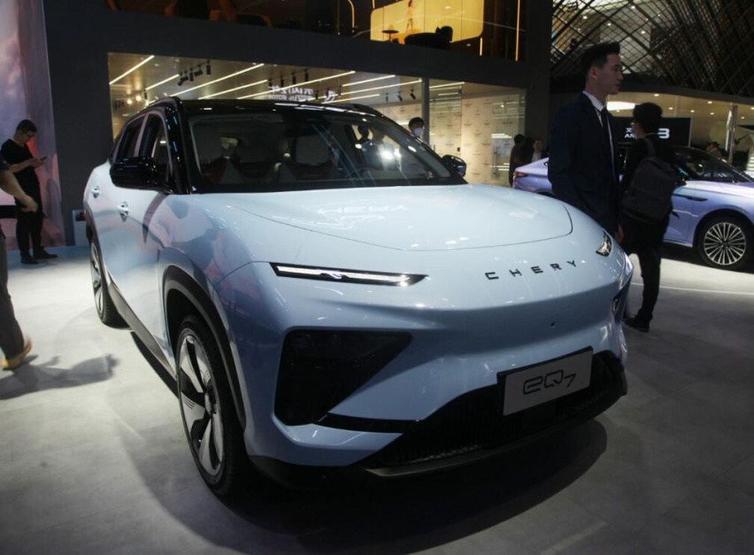 微型车市场大幅萎缩，转战“大车”市场，奇瑞新能源能成功吗？