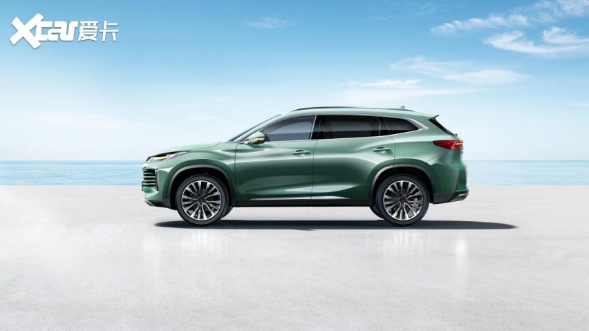 家用全能SUV！全新一代凌云官图发布，双联曲面屏是最大看点