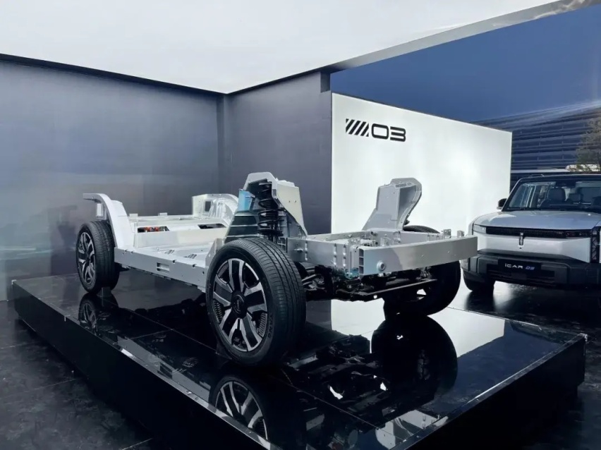 品牌升维V23、X25亮相，iCAR为年轻人打造个性“新特区”