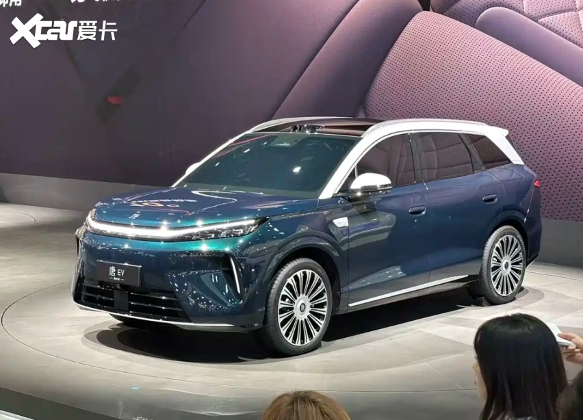 2026成都车展：比亚迪大汉+全新一代唐双旗舰亮相