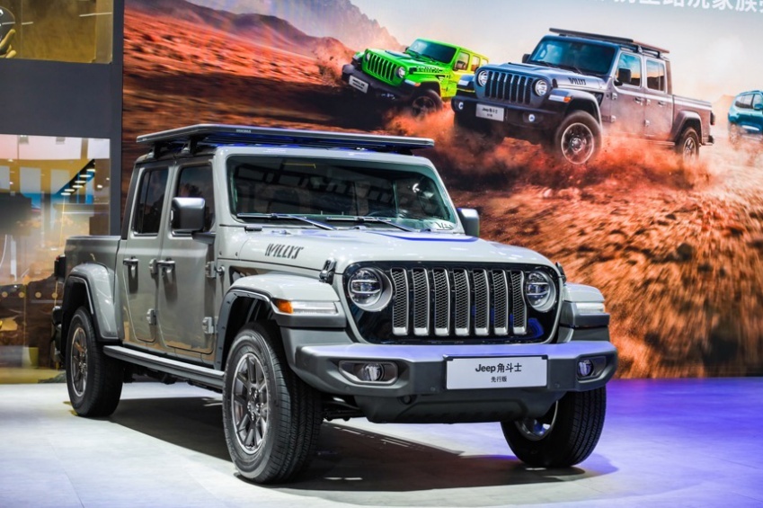 Jeep®角斗士先行版野性登场，领衔全地形 SUV 家族劲闯岭南