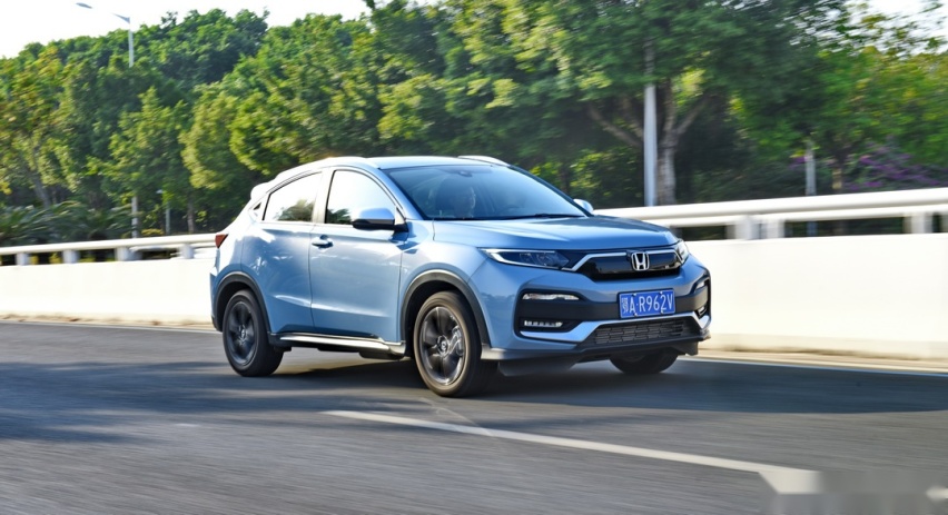 都是新款刚上市，15万买SUV，这两款精致实用值得一看！