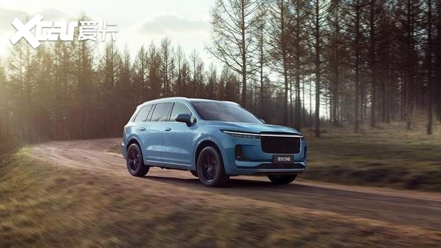 35万买大六座SUV,全新探险者对比理想ONE,选谁?