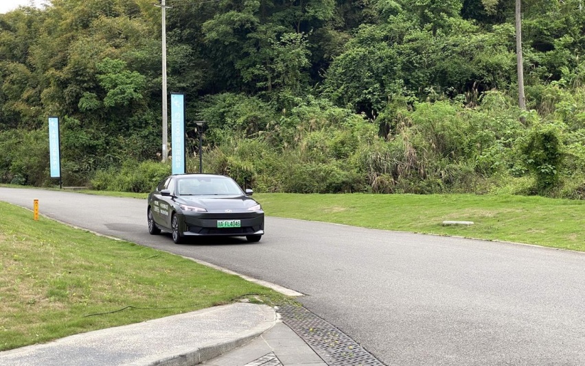 试驾长安启源A05/Q05真香版,可混动可增程,应对多场景用车需求最在行