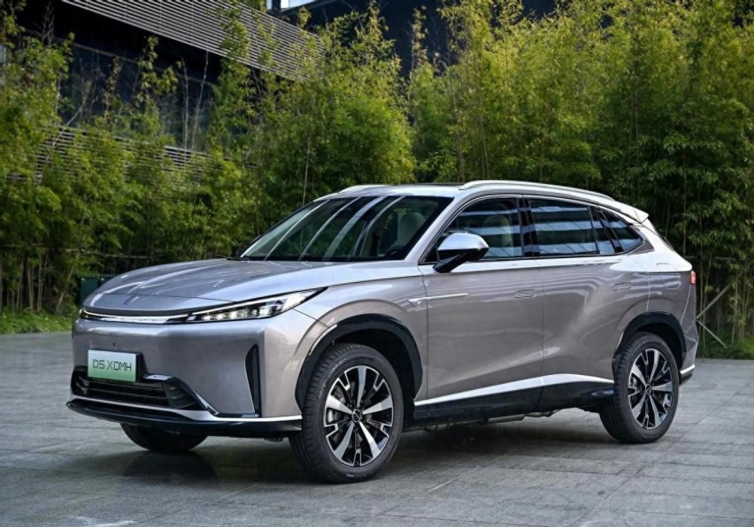 荣威D5X DMH上市，采用全新混动，综合续航1300km