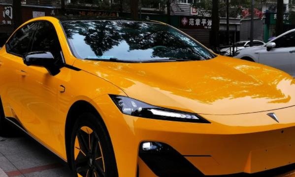 长安深蓝SL03要做“托儿车”？我看可能性为零
