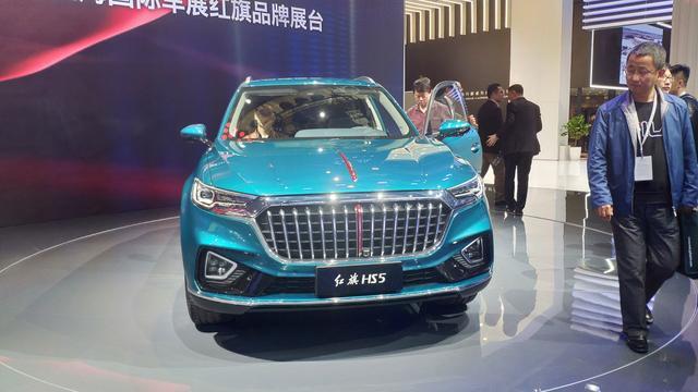 上海车展:红旗HS5实车