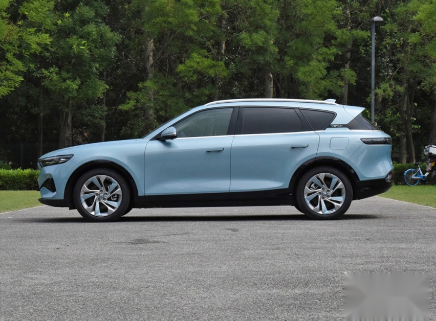 都是新能源中大型SUV，岚图FREE和问界M7，谁的安全性更靠谱？