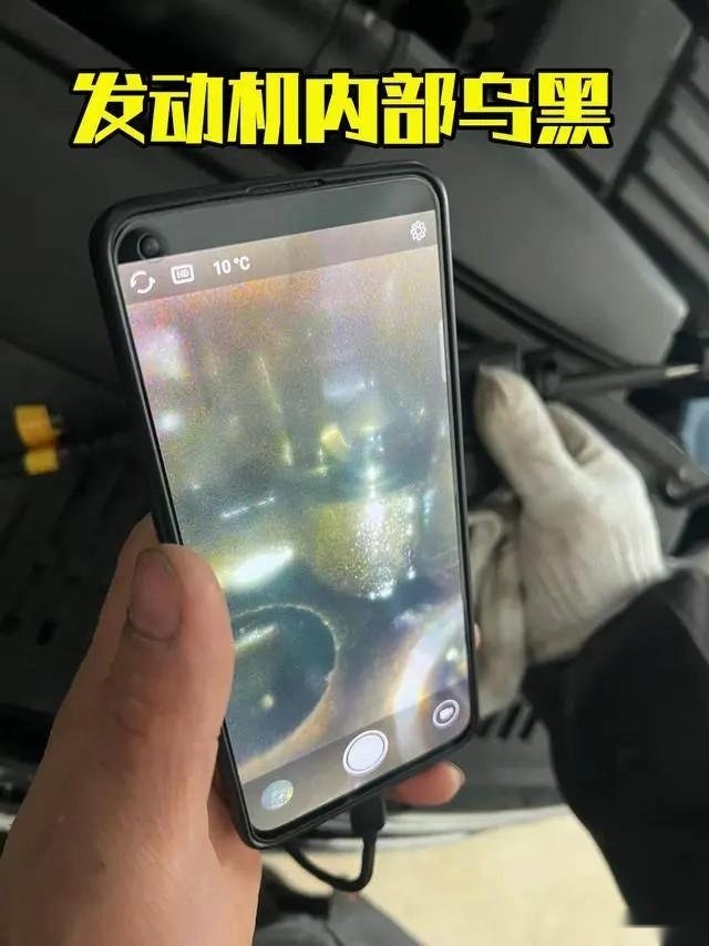 途观油泥多烧机油的背后真相：假机油竟成罪魁祸首，你的爱车中招了吗？