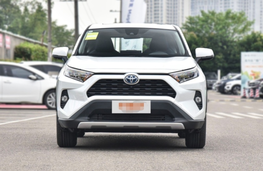 性能好的车怎么选？3个方面告诉你选一汽丰田RAV4荣放