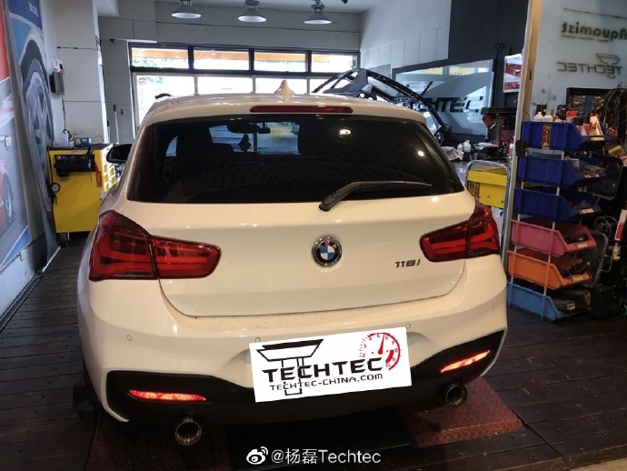 宝马F20 118i 改装德国Techtec刷电脑刷ECU