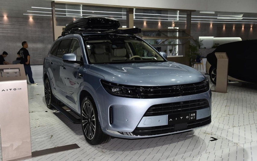 十一自驾出游租什么车？首选油混、其次增程，千万不要选纯电