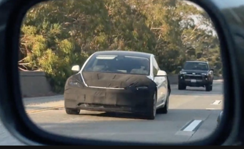 更便宜的特斯拉Model 3即将上市 还有更大的中控屏幕