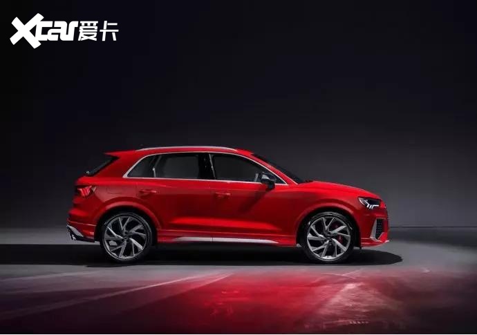 祖传五缸机上身，奥迪发布RS Q3和RS Q3 Sportb