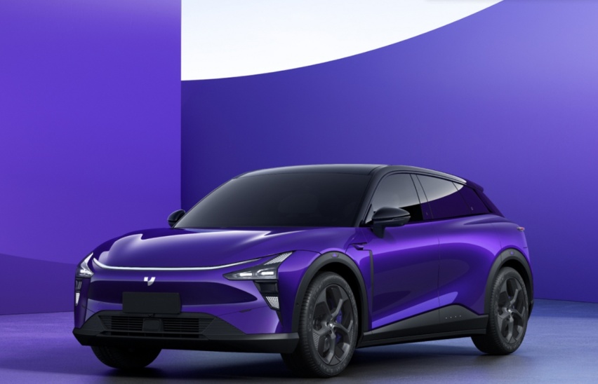纯电车间的PK，极越01对标特斯拉Model Y，有多少胜算？