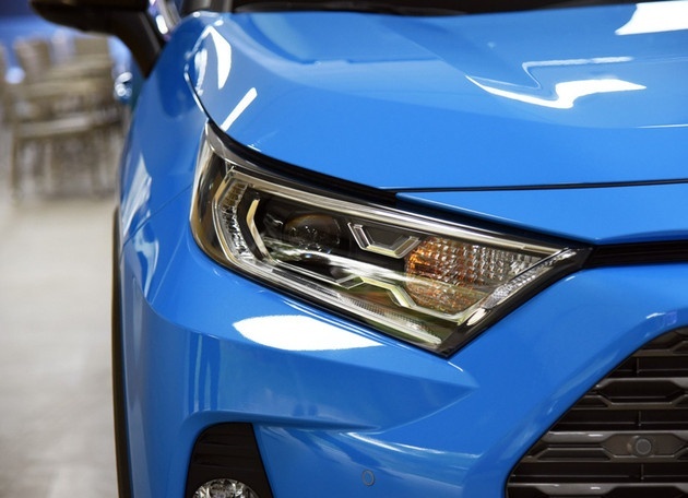 买RAV4荣放还是奇骏？给你20万