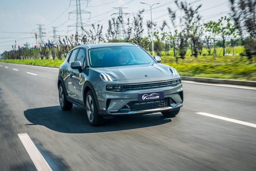 详评领克06 PHEV:除后备箱外几乎无短板,混动驾驶模式给力