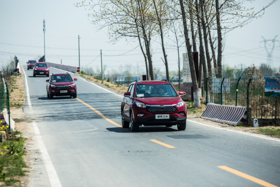 【苏老师说车-4.26】去他的“996”调教 优秀的人就像这台SUV一样24小时待命-江淮瑞风S4品牌事件V1(1)657.png
