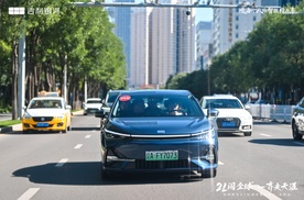 选10万级家用插混轿车 这辆车绕不过去 银河 A7 EM-i 初体验
