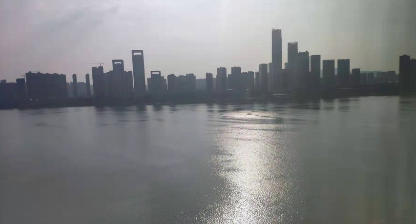 动力“过剩”什么样？试驾长安CS75PLUS，年轻人的明日座